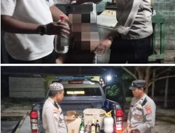 Cegah Gangguan Kambtibmas, Polsek Poleang Amankan 22 Botol Miras Pabrikan
